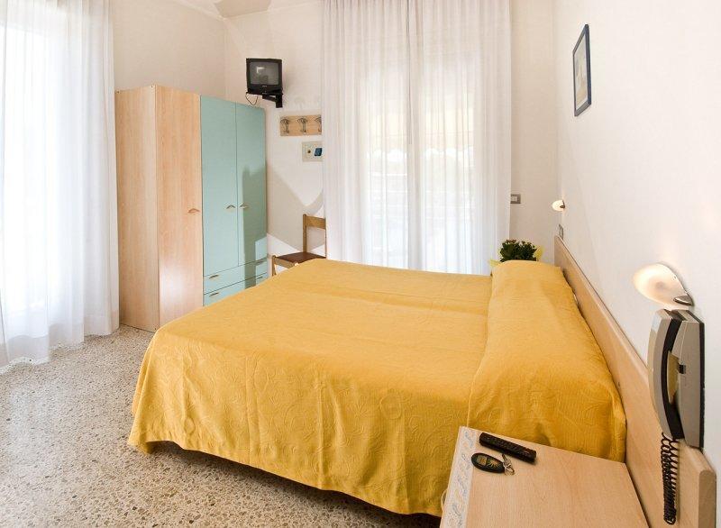 Hotel Ferrara Cattolica Zewnętrze zdjęcie